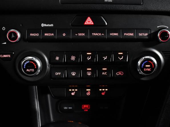 Kia Sportage IV Рестайлинг с пробегом 2019 года, цена 1 999 000 рублей, 102000 км, внедорожник, Автокод Объявления