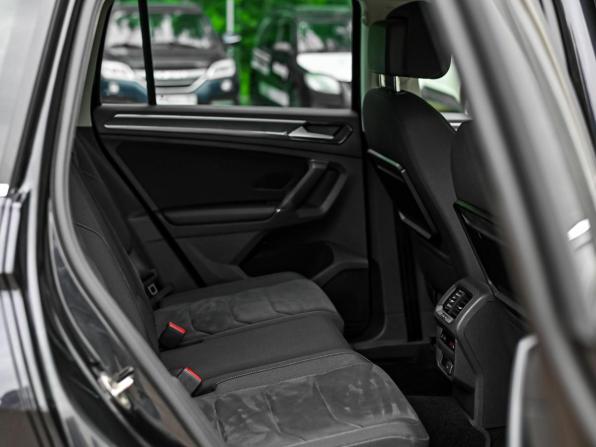 Volkswagen Tiguan II с пробегом 2017 года, цена 2 220 000 рублей, 197529 км, внедорожник, Автокод Объявления