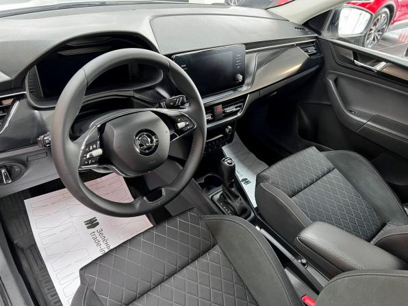 Skoda Rapid II с пробегом 2021 года, цена 1 595 000 рублей, 100507 км, лифтбек, Автокод Объявления