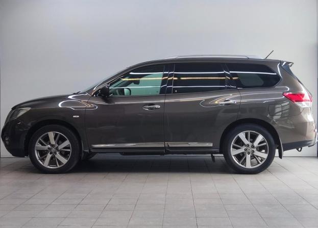 Nissan Pathfinder IV с пробегом 2014 года, цена 1 950 000 рублей, 143000 км, внедорожник, Автокод Объявления