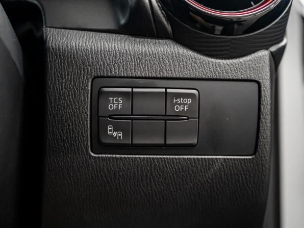 Mazda CX-3 I с пробегом 2015 года, цена 1 400 000 рублей, 124441 км, внедорожник, Автокод Объявления