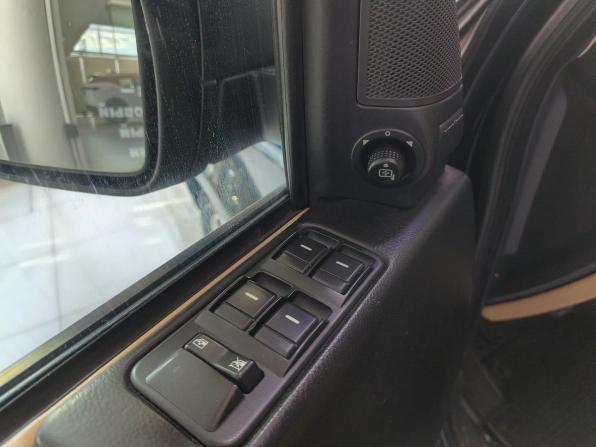 Land Rover Discovery III с пробегом 2008 года, цена 1 160 000 рублей, 175746 км, внедорожник, Автокод Объявления
