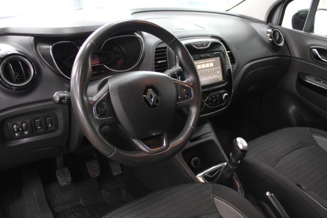 Renault Kaptur I с пробегом 2017 года, цена 1 390 000 рублей, 97850 км, внедорожник, Автокод Объявления
