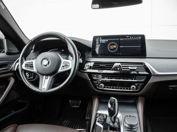 BMW 5 серии VII (G30/G31/G38) Рестайлинг с пробегом 2020 года, цена 6 070 000 рублей, 45893 км, седан, Автокод Объявления