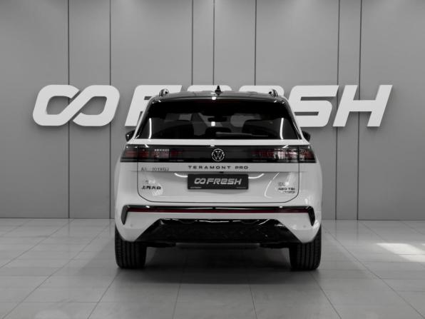 Volkswagen Teramont II (China Market) с пробегом 2026 года, цена 6 300 000 рублей, 74 км, внедорожник, Автокод Объявления