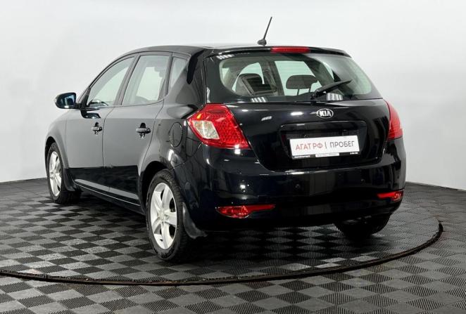 Kia Ceed I Рестайлинг с пробегом 2011 года, цена 710 000 рублей, 163336 км, хэтчбек, Автокод Объявления