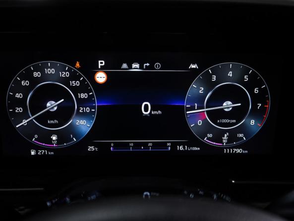 Kia Carnival IV с пробегом 2022 года, цена 3 824 000 рублей, 111790 км, минивэн, Автокод Объявления