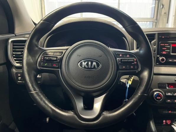 Kia Sportage IV с пробегом 2017 года, цена 1 592 000 рублей, 212034 км, внедорожник, Автокод Объявления