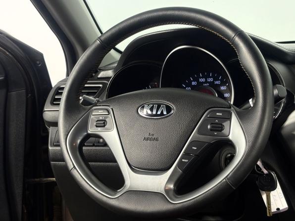 Kia Rio III Рестайлинг с пробегом 2016 года, цена 1 230 000 рублей, 121617 км, седан, Автокод Объявления