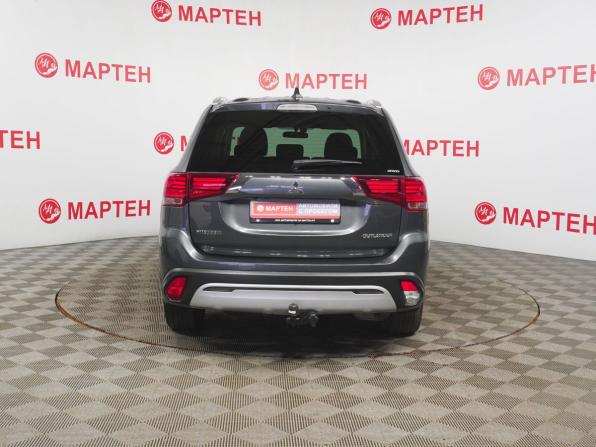 Mitsubishi Outlander III Рестайлинг 3 с пробегом 2019 года, цена 2 340 000 рублей, 101055 км, внедорожник, Автокод Объявления