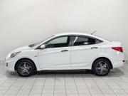 Hyundai Solaris I Курск  - изображение 19