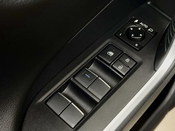 Toyota RAV4 V (XA50) с пробегом 2021 года, цена 4 009 000 рублей, 32080 км, внедорожник, Автокод Объявления
