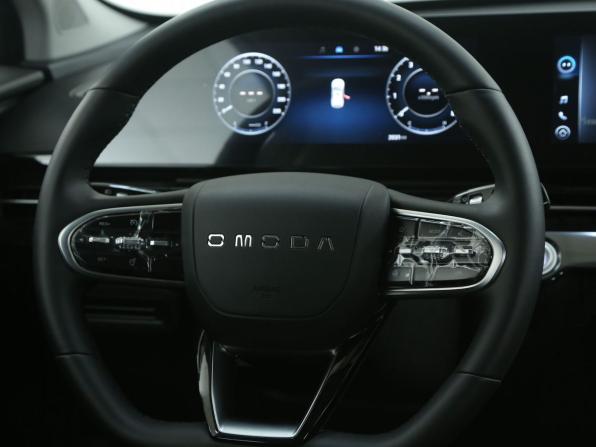 Omoda C5 I Рестайлинг с пробегом 2024 года, цена 2 029 000 рублей, 2000 км, внедорожник, Автокод Объявления