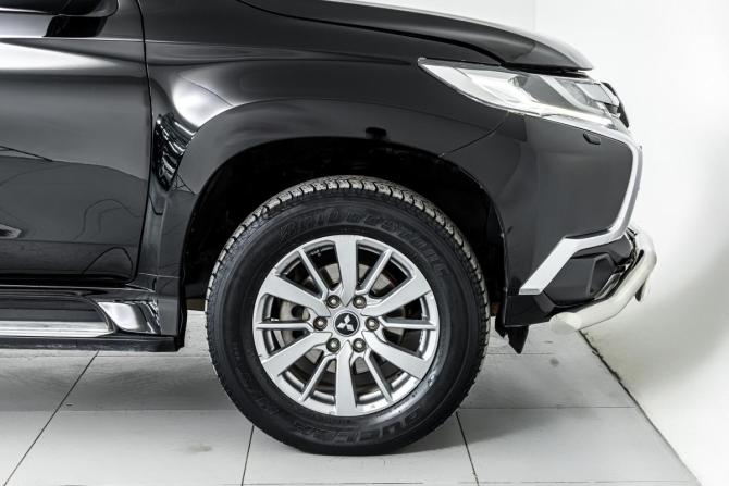 Mitsubishi Pajero Sport III с пробегом 2018 года, цена 3 256 000 рублей, 94757 км, внедорожник, Автокод Объявления