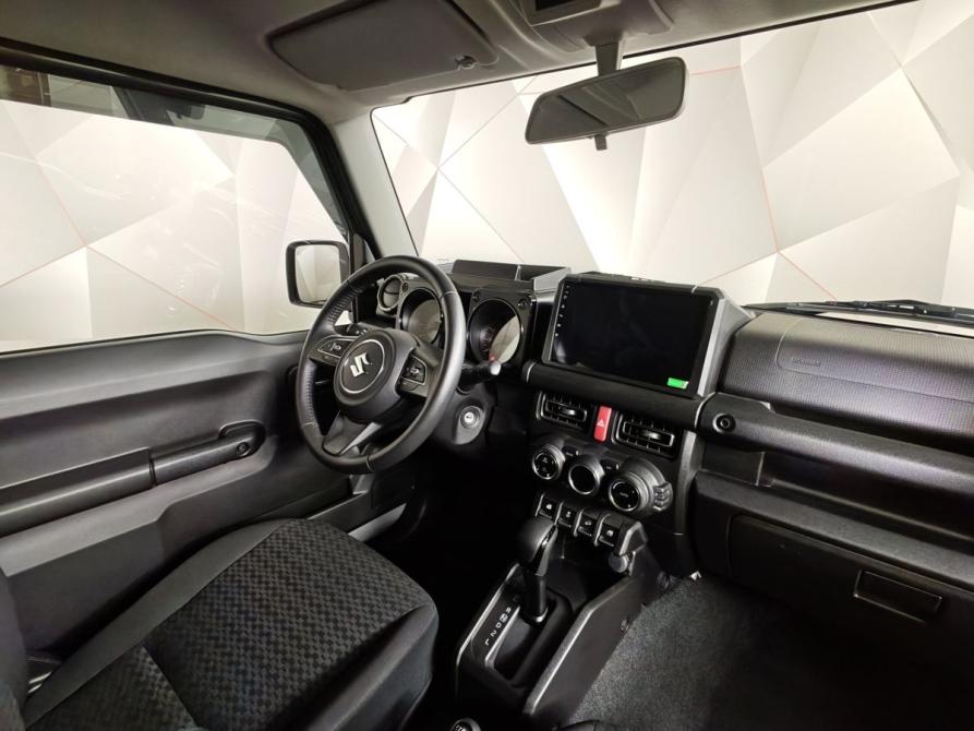Suzuki Jimny IV Москва  - изображение 13