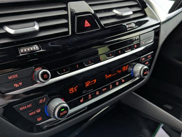 BMW 5 серии VII (G30/G31/G38) с пробегом 2019 года, цена 3 590 000 рублей, 89425 км, седан, Автокод Объявления
