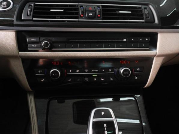 BMW 5 серии VI (F10/F11/F07) с пробегом 2010 года, цена 2 469 000 рублей, 274278 км, седан, Автокод Объявления