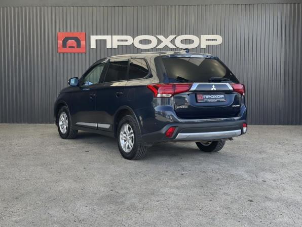 Mitsubishi Outlander III Рестайлинг 2 с пробегом 2017 года, цена 1 857 000 рублей, 135699 км, внедорожник, Автокод Объявления