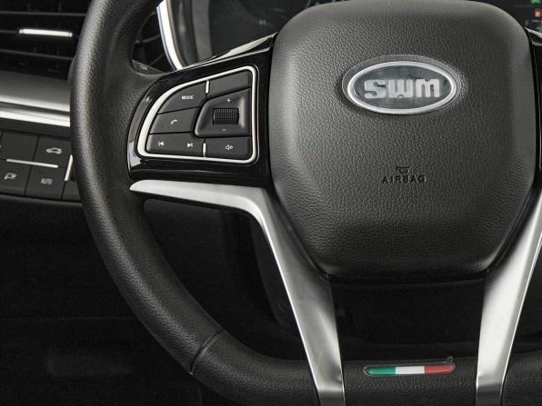 SWM G01F с пробегом 2025 года, цена 2 367 000 рублей, 10 км, внедорожник, Автокод Объявления
