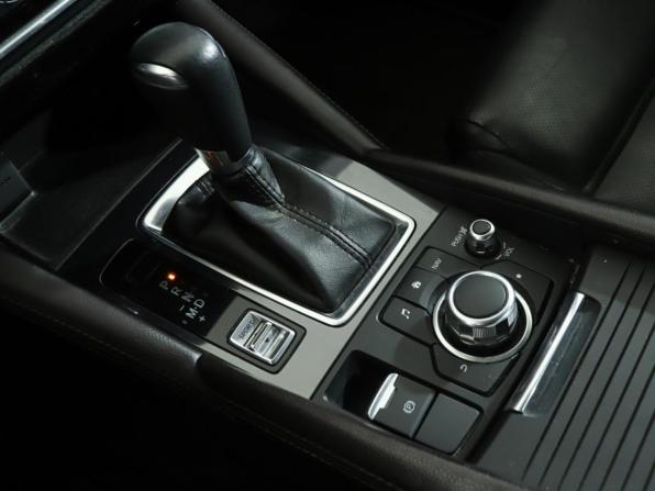 Mazda 6 III (GJ) Рестайлинг с пробегом 2016 года, цена 1 740 000 рублей, 125400 км, седан, Автокод Объявления