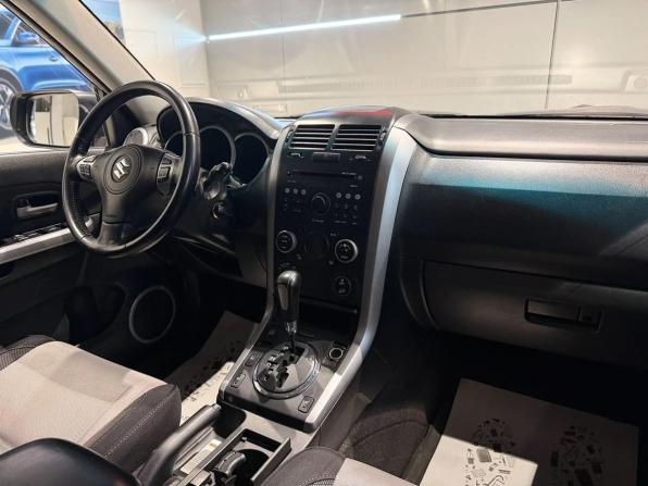 Suzuki Grand Vitara II Рестайлинг с пробегом 2011 года, цена 1 069 000 рублей, 201000 км, внедорожник, Автокод Объявления