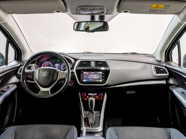 Suzuki SX4 II (S-Cross) Рестайлинг с пробегом 2016 года, цена 1 415 000 рублей, 140049 км, хэтчбек, Автокод Объявления