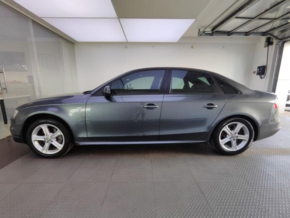 Audi A4 IV (B8) Рестайлинг с пробегом 2012 года, цена 1 570 000 рублей, 188000 км, седан, Автокод Объявления
