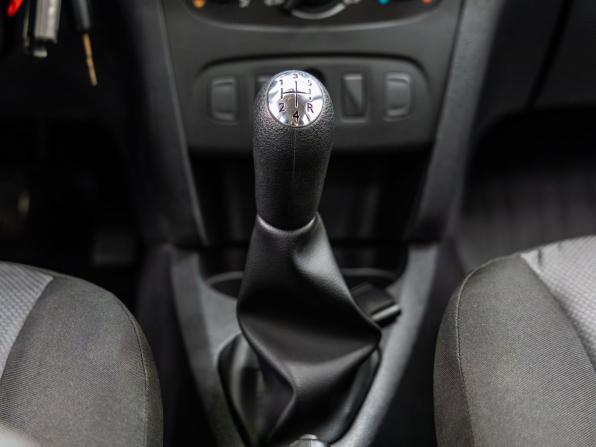 Renault Sandero II Рестайлинг с пробегом 2020 года, цена 1 068 000 рублей, 108580 км, хэтчбек, Автокод Объявления