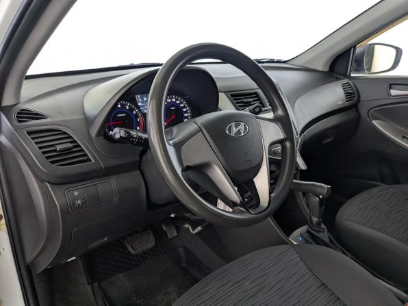 Hyundai Solaris I Рестайлинг с пробегом 2014 года, цена 1 080 000 рублей, 124658 км, хэтчбек, Автокод Объявления