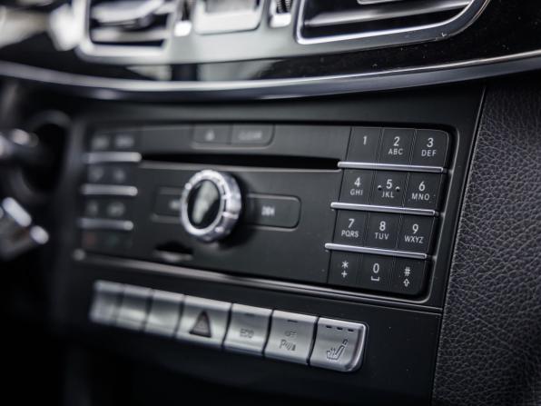 Mercedes-Benz E-Класс IV (W212 S212 C207) Рестайлинг с пробегом 2015 года, цена 1 698 000 рублей, 226907 км, седан, Автокод Объявления
