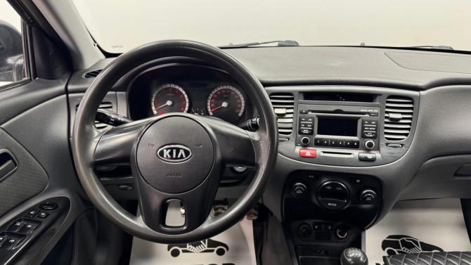 Kia Rio II Рестайлинг с пробегом 2010 года, цена 350 000 рублей, 234000 км, седан, Автокод Объявления