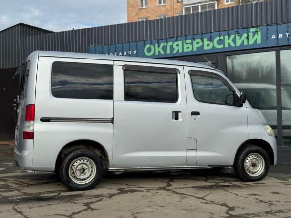 Toyota Town Ace IV с пробегом 2013 года, цена 899 000 рублей, 228000 км, минивэн, Автокод Объявления