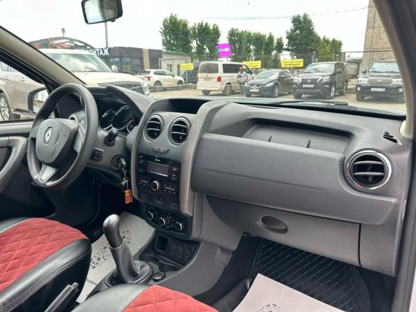 Renault Duster I Рестайлинг с пробегом 2017 года, цена 980 000 рублей, 126917 км, внедорожник, Автокод Объявления