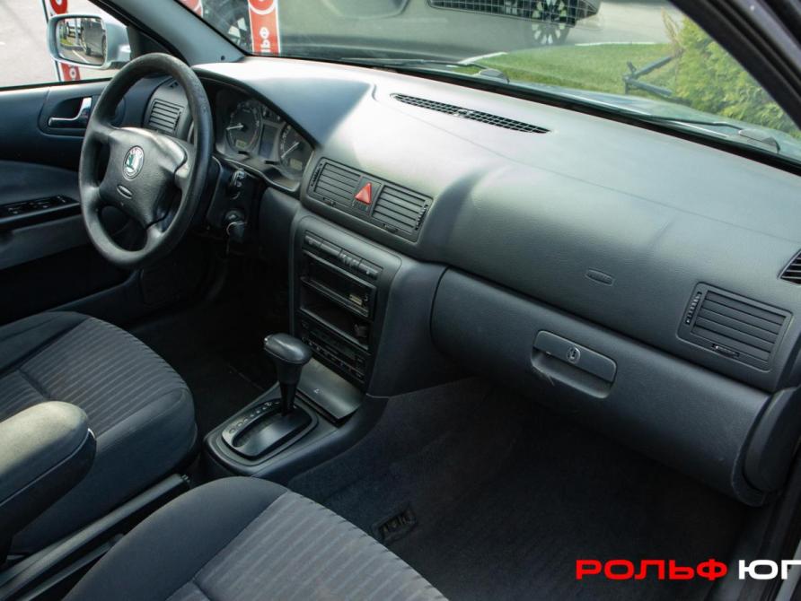 Skoda Octavia I (A4) Рестайлинг Москва  - изображение 7