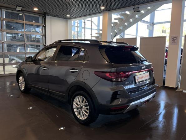 Kia Rio IV Рестайлинг с пробегом 2021 года, цена 2 035 000 рублей, 51440 км, хэтчбек, Автокод Объявления
