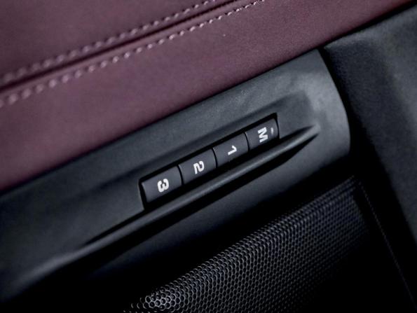 Land Rover Range Rover Evoque II Рестайлинг с пробегом 2024 года, цена 4 990 000 рублей, 35104 км, внедорожник, Автокод Объявления