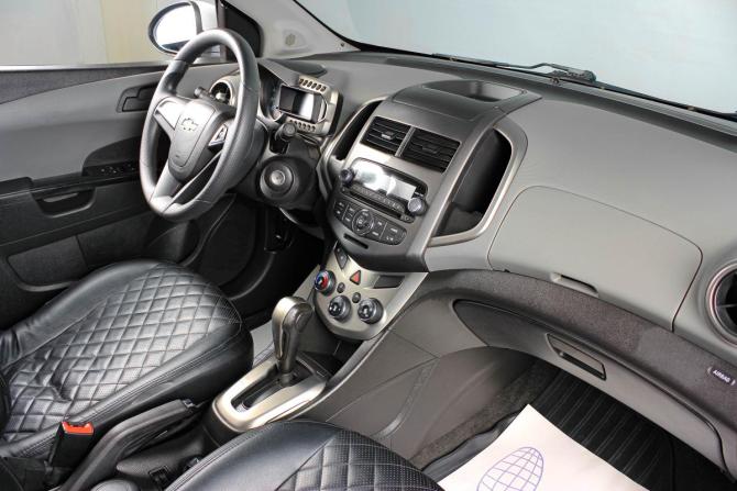 Chevrolet Aveo II с пробегом 2013 года, цена 859 000 рублей, 117000 км, седан, Автокод Объявления