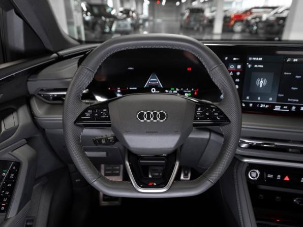 Audi Q5 III (GU) с пробегом 2026 года, цена 8 950 000 рублей, 11 км, внедорожник, Автокод Объявления