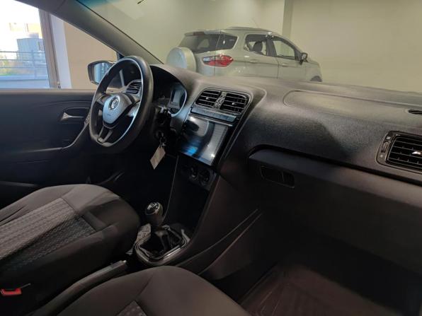 Volkswagen Polo V Рестайлинг с пробегом 2018 года, цена 943 000 рублей, 177647 км, седан, Автокод Объявления