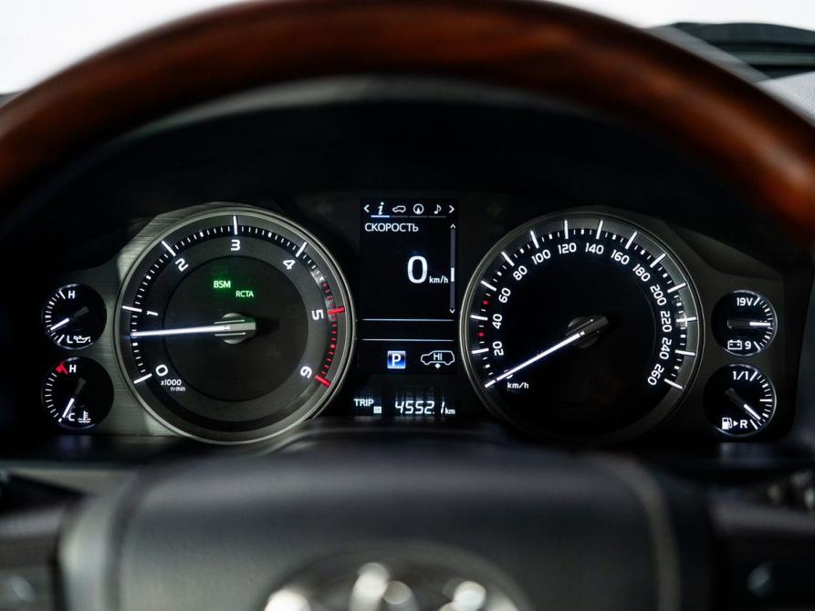 Toyota Land Cruiser 200 Series Рестайлинг 2 Иркутск  - изображение 10