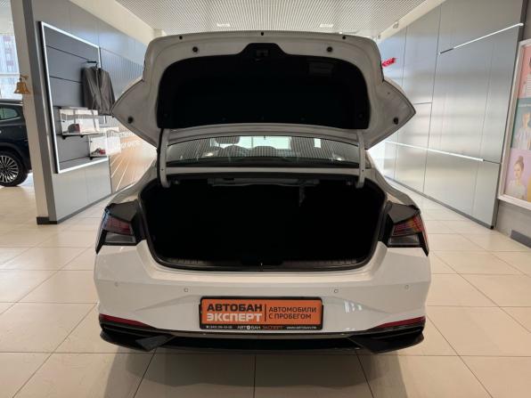 Hyundai Elantra VII (CN7) с пробегом 2023 года, цена 2 299 000 рублей, 60000 км, седан, Автокод Объявления