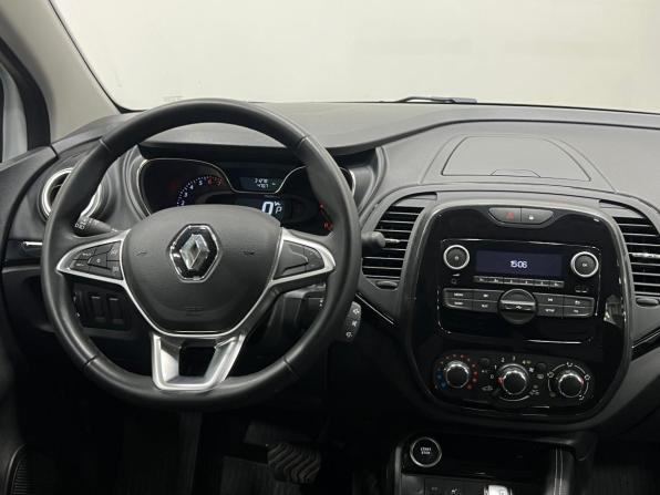 Renault Kaptur I Рестайлинг с пробегом 2021 года, цена 1 750 000 рублей, 31000 км, внедорожник, Автокод Объявления