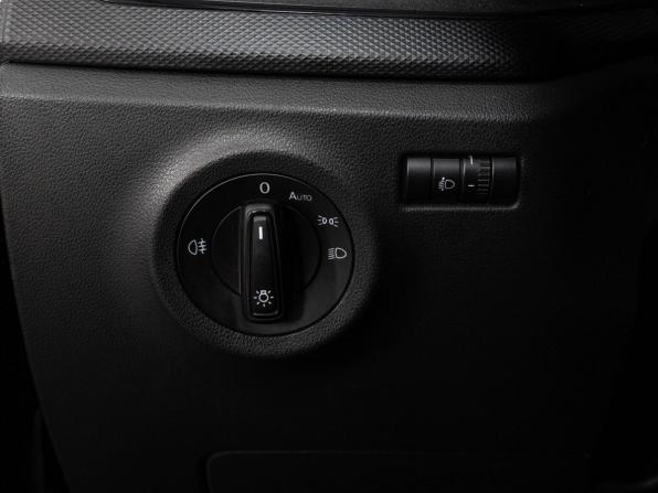 Volkswagen Polo VI с пробегом 2021 года, цена 1 603 000 рублей, 74456 км, лифтбек, Автокод Объявления