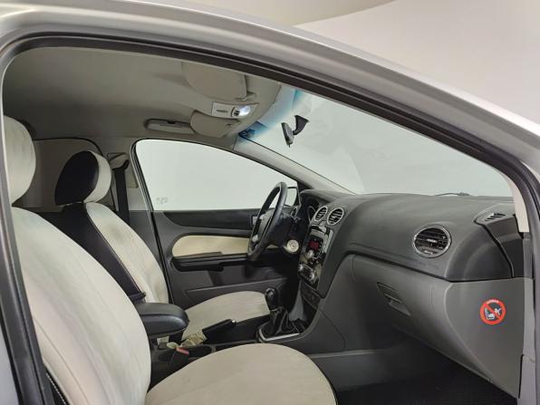 Ford Focus II с пробегом 2007 года, цена 270 000 рублей, 237837 км, седан, Автокод Объявления