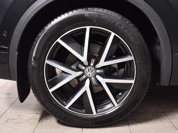 Volkswagen Touareg III с пробегом 2020 года, цена 5 599 995 рублей, 147450 км, внедорожник, Автокод Объявления