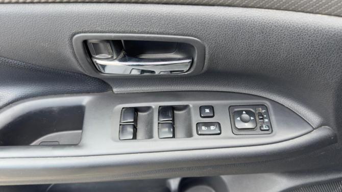 Mitsubishi Outlander III Рестайлинг с пробегом 2014 года, цена 1 377 000 рублей, 264650 км, внедорожник, Автокод Объявления