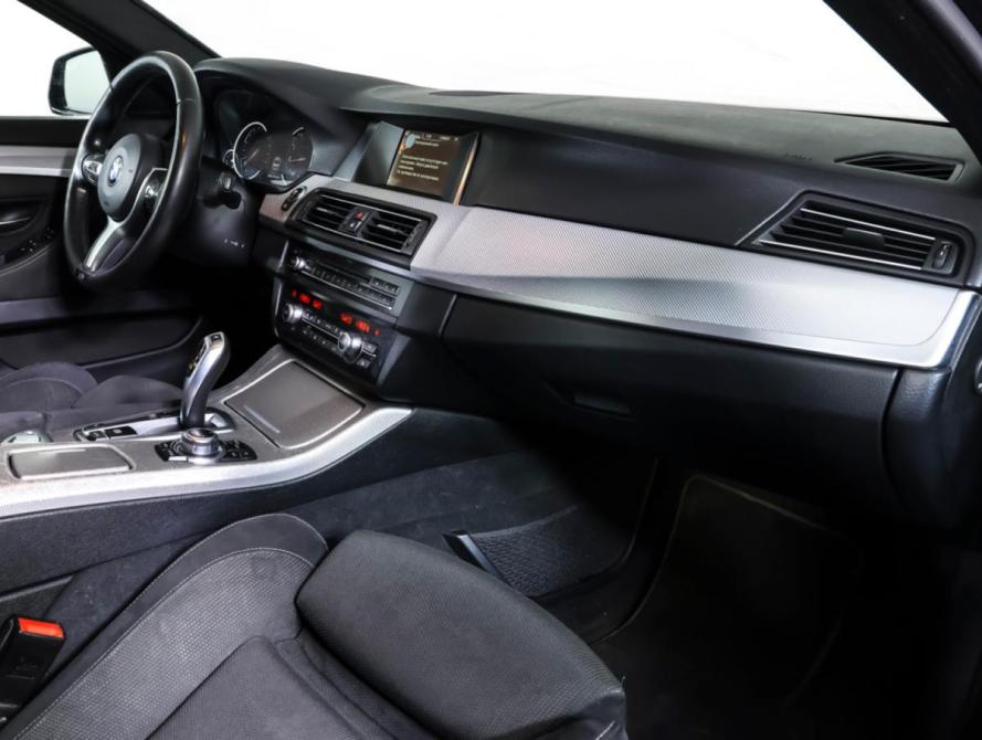 BMW 5 серии VI (F10/F11/F07) Рестайлинг Москва  - изображение 10