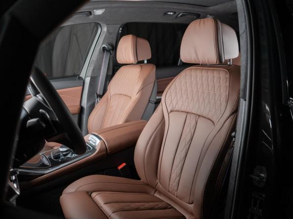Новый BMW X7 I (G07) Рестайлинг 2026 года, цена 18 490 000 рублей, внедорожник, Автокод Объявления