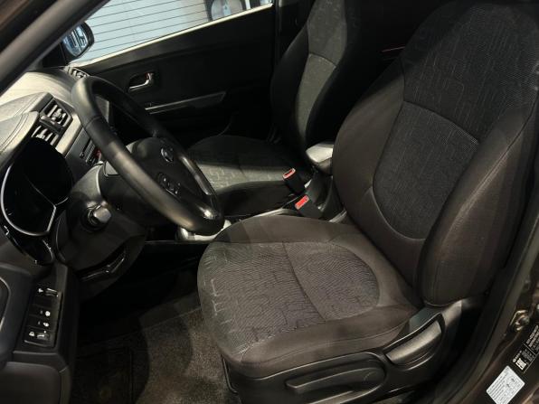 Kia Rio III Рестайлинг с пробегом 2017 года, цена 1 163 000 рублей, 141386 км, седан, Автокод Объявления