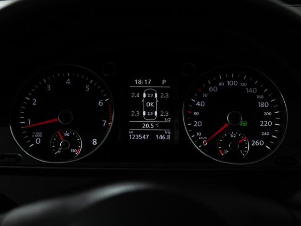 Volkswagen Passat B7 с пробегом 2013 года, цена 1 250 000 рублей, 123544 км, седан, Автокод Объявления